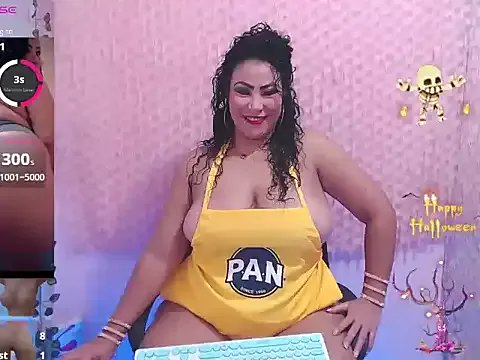 Freechat mature_beautifull on StripChat