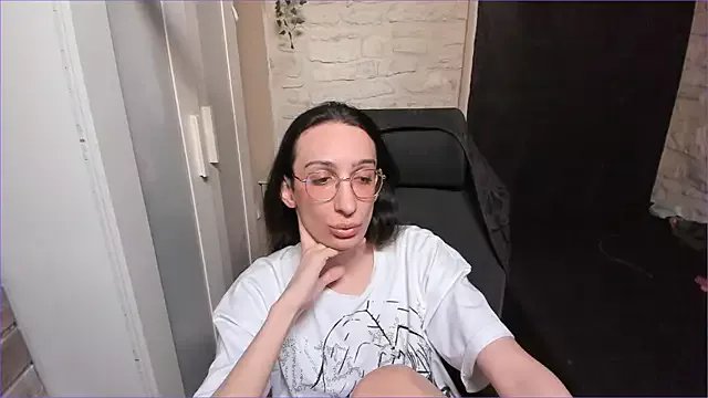 Mayala__ on StripChat 