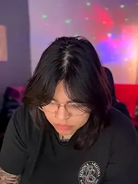 miacanela_xo on StripChat