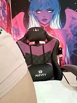 Freechat MiaStarts on StripChat