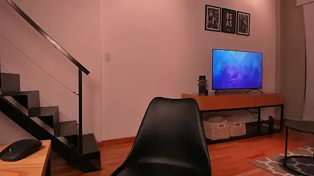 Freechat Mira_Lite on StripChat