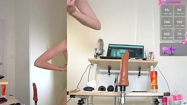 Miss69Ri99 on StripChat 