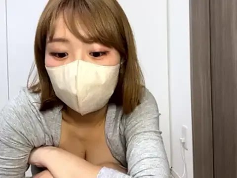 Freechat Mitu__o0 on StripChat