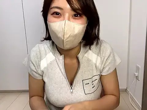 Freechat Mitu__o0 on StripChat