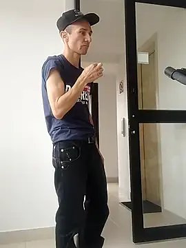 Freechat Nacho18hot on StripChat