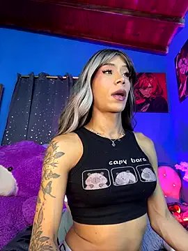 Freechat Naugth_channel_ts on StripChat