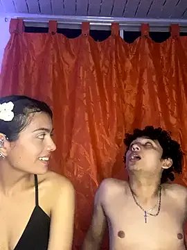 Freechat Nezuko-uWux on StripChat