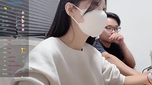 Group ni_ni01 on StripChat