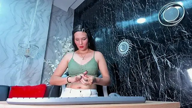 Freechat Nicollemillf on StripChat