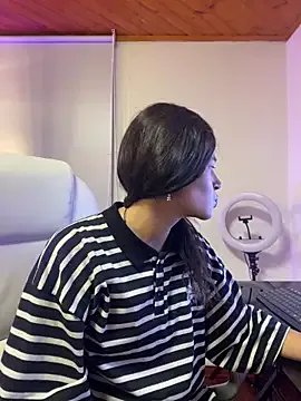 Ninfa_pink on StripChat 