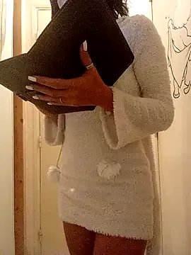 Freechat Oulola777 on StripChat