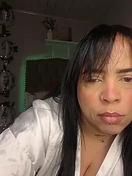 PandoraLuxury — oil and dance hot .....