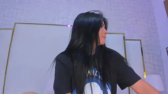 Freechat paola_rodriguez on StripChat