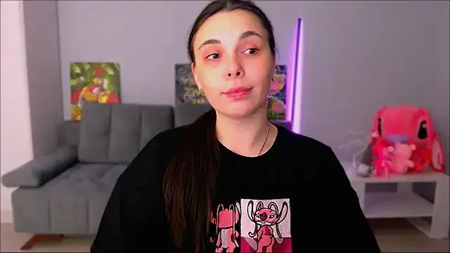 queenofthesense_ on StripChat 