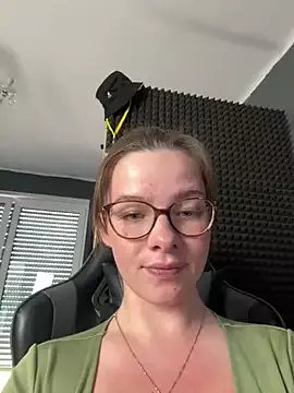 Group RoxiBlack on StripChat