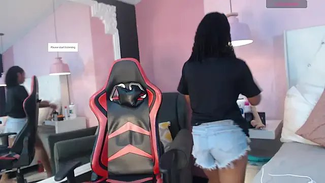 Freechat SkylerBloomm on StripChat