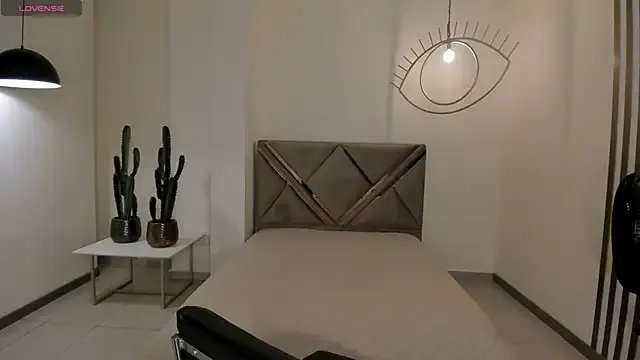 Freechat SunnyRivers on StripChat