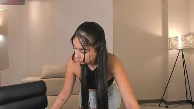 Freechat VeronicaBlue on StripChat