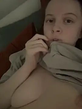 Freechat wrenlie on StripChat