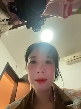 Freechat yourkeer on StripChat