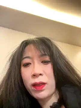 Freechat yourkeer on StripChat