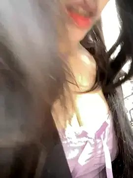 Freechat yourkeer on StripChat