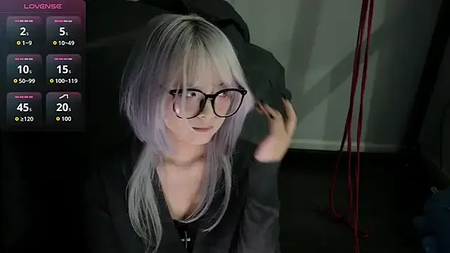 Freechat Yu_UwU_ on StripChat