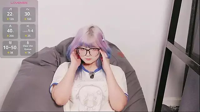 Freechat Yu_UwU_ on StripChat