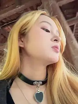 Freechat yuki_june on StripChat